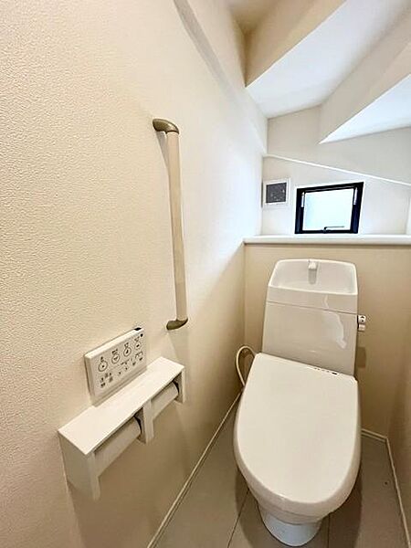 トイレを拡大表示