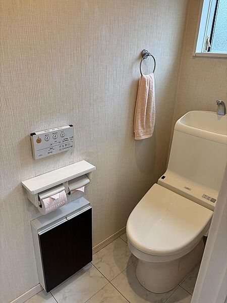 トイレを拡大表示