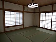 2階和室　畳表替え手配中