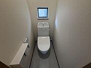 快適な生活を送るための必須アイテムとなった洗浄機能付トイレ。