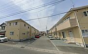 シンプルモダンな外観