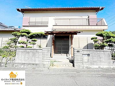 外観：石津浜公園近く☆自然豊かな住環境♪東南角地のため日当たり良好です♪駐車スペース2台可能！【港小・港中エリア】