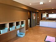 大浴場脱衣室、由緒ある温泉に浸かって身も心もリフレッシュしてください。