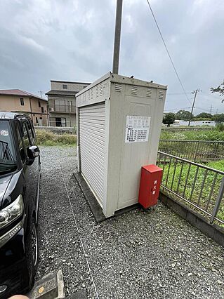 プロパンガス庫