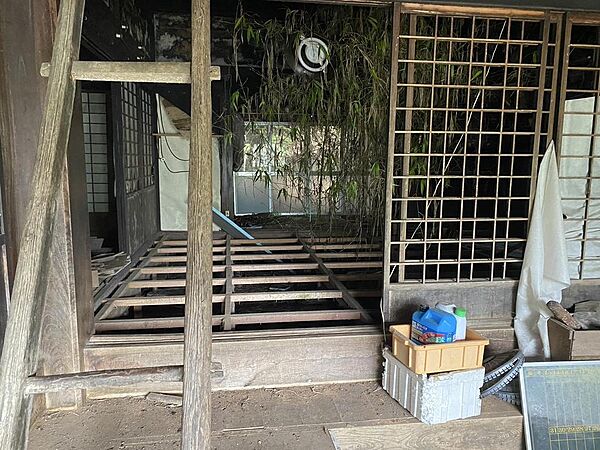 室内を拡大表示