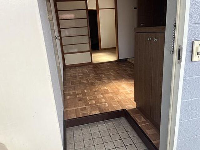 玄関