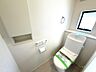 トイレ：窓があるトイレは換気が良く、明るい空間を保つことができるため、快適に過ごせます♪