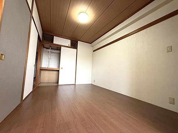 洋室6帖・押入