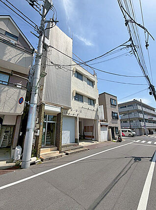 土地面積261...