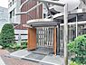 外観：外観　正面玄関