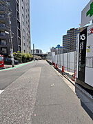 西側道路