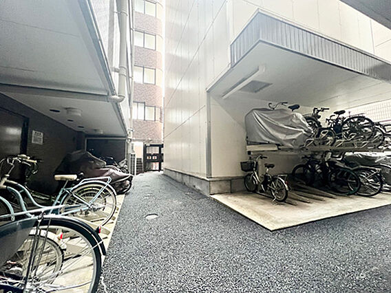 平置きと2段式...