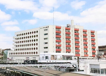 柿生駅徒歩2分の9階建マンション