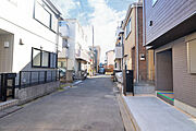 前面道路：南西側幅員約4.5ｍ