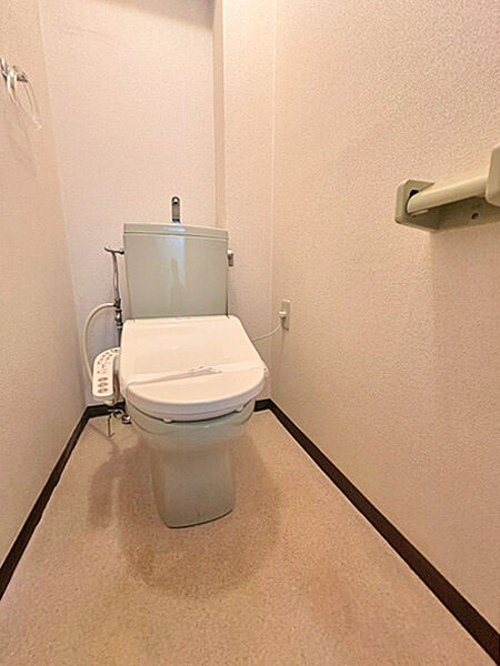 トイレを拡大表示