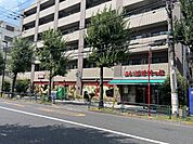 まいばすけっと中野弥生町5丁目店（約120m）