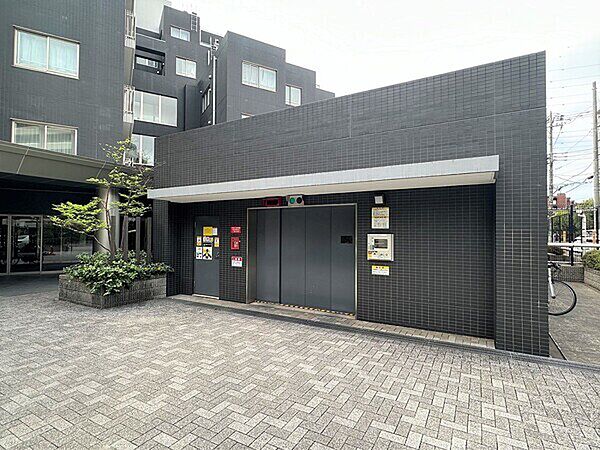 駐車場を拡大表示