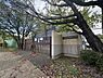 周辺：八王子市立上柚木小学校（約849m）