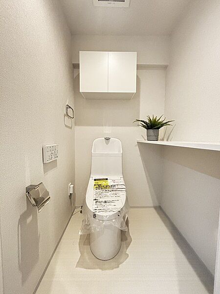 トイレを拡大表示