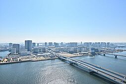 晴海運河・東京湾方面を見渡す眺望
