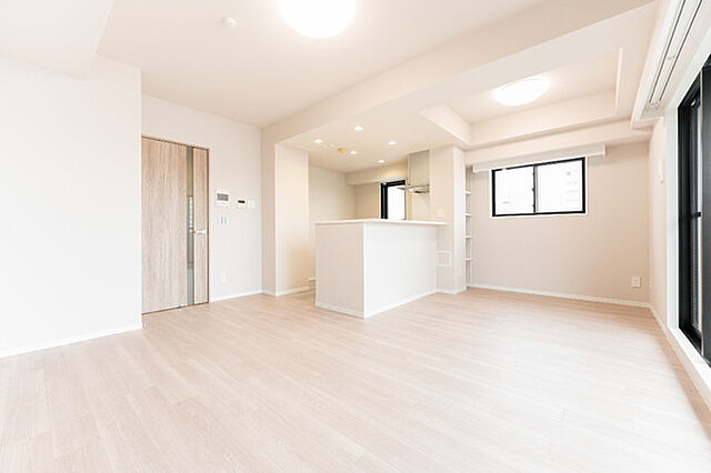 リビング/ダイニング アンソレイユ湯島三組坂 12階/-