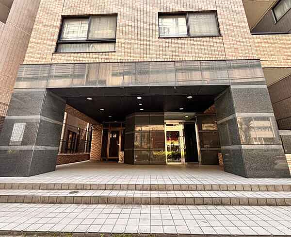 エントランスを拡大表示