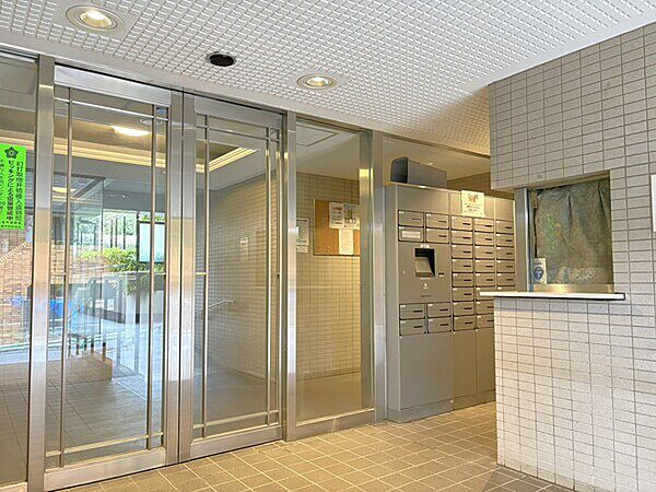 エントランスを拡大表示