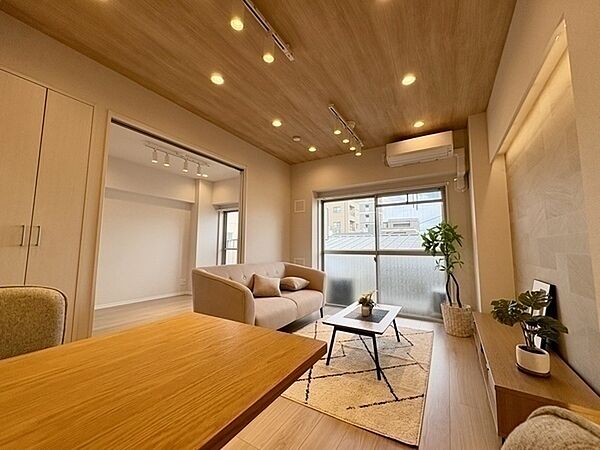 リビング/ダイニング