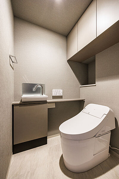 トイレを拡大表示