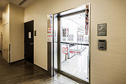 セブンイレブンlingキャピタルマークタワー店（約50m）