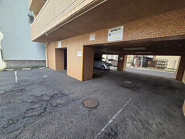 駐車場を拡大表示