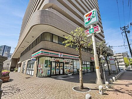セブンイレブン広島天満町店(約100m)