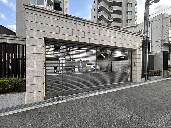駐車場を拡大表示
