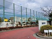 宝塚市立光ガ丘中学校（約1640m）