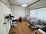 室内：※販売対象に家具・調度品は含まれません。独立性の高い洋室約5.5帖。書斎や在宅ワークスペースとしても活用できそうです。
