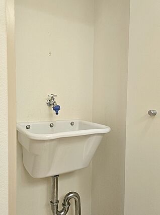 洗面室にスロッ...