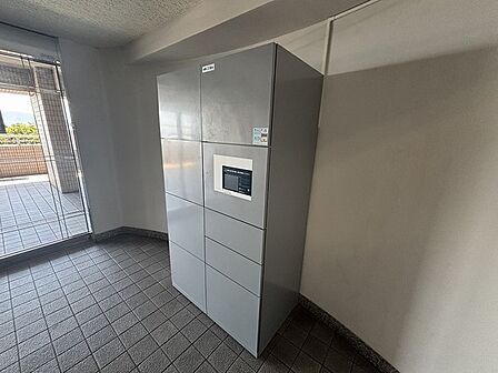 宅配ボックス