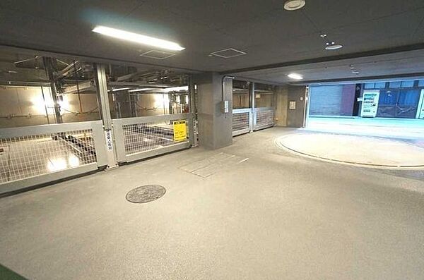 駐車場を拡大表示