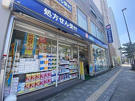 welcia荒川開成前店 80m