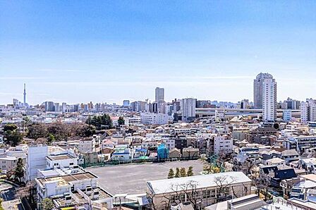 バルコニーから南東側