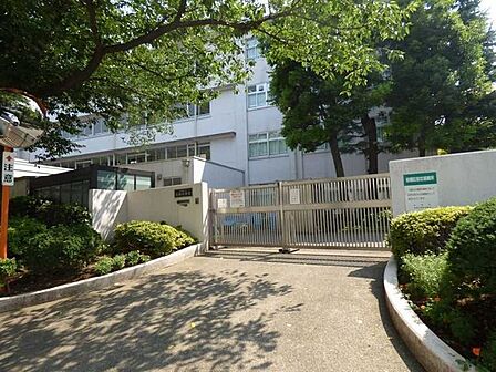 加賀中学校 650m