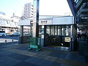  都営三田線「巣鴨」駅 240m