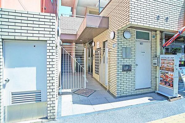 エントランスを拡大表示