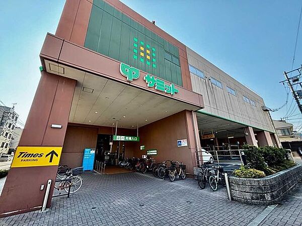 周辺を拡大表示