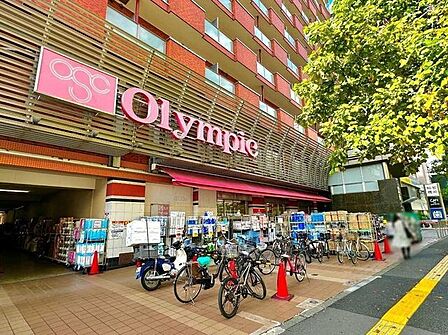 Olympic　早稲田店 650m