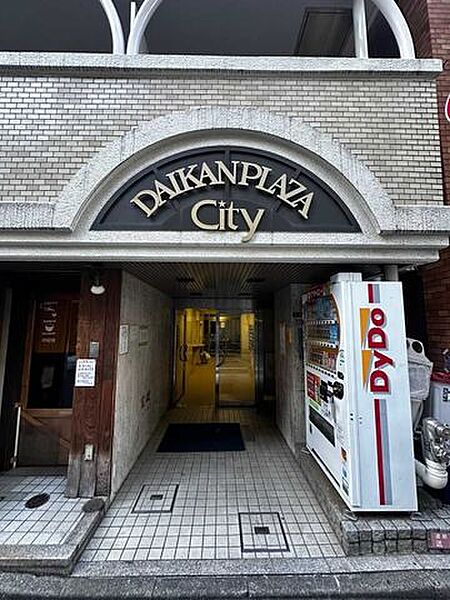 エントランスを拡大表示