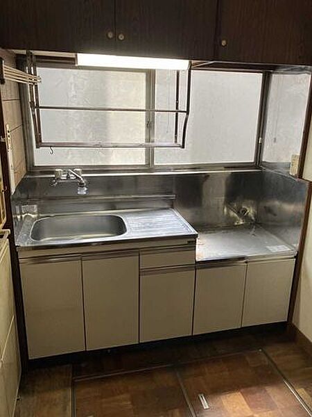 キッチンを拡大表示