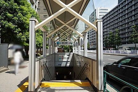 東京メトロ南北線『麻布十番』駅 279m