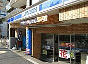 ローソン麻布三ノ橋店 75m