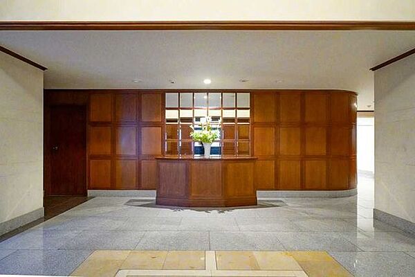 エントランスを拡大表示